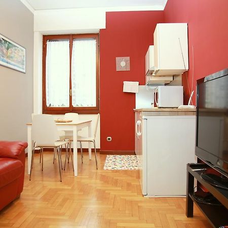 Bilocale Indipendente Apartment มิลาน ห้อง รูปภาพ