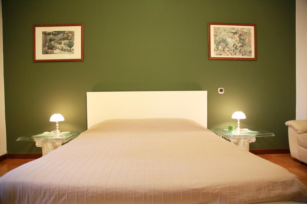 Bilocale Indipendente Apartment มิลาน ห้อง รูปภาพ